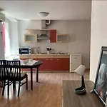 Spacious Nobile Relax In A Historical Old House