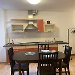 Spacious Nobile Relax In A Historical Old House *