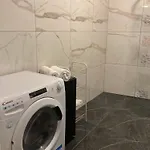 Spacious Nobile Relax In A Historical Old House Apartment *