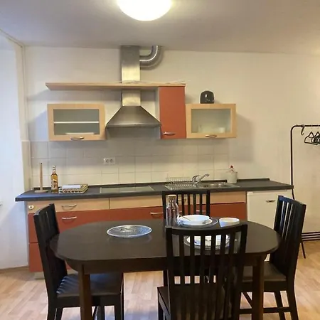 Spacious Nobile Relax In A Historical Old House *